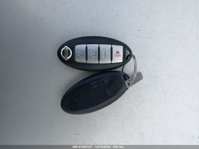 5N1AT2MV1FC785967 Nissan Rogue Sl