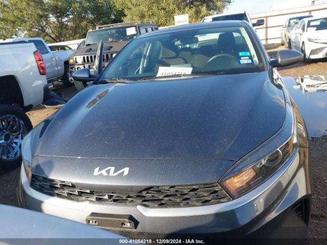 3KPF24AD0PE605845 KIA Forte Lxs