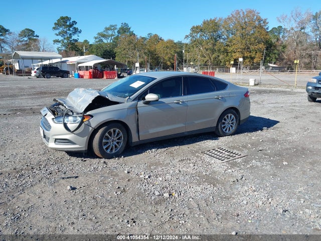 Ford FUSION S 2015 3FA6P0G70FR287816 Image 2