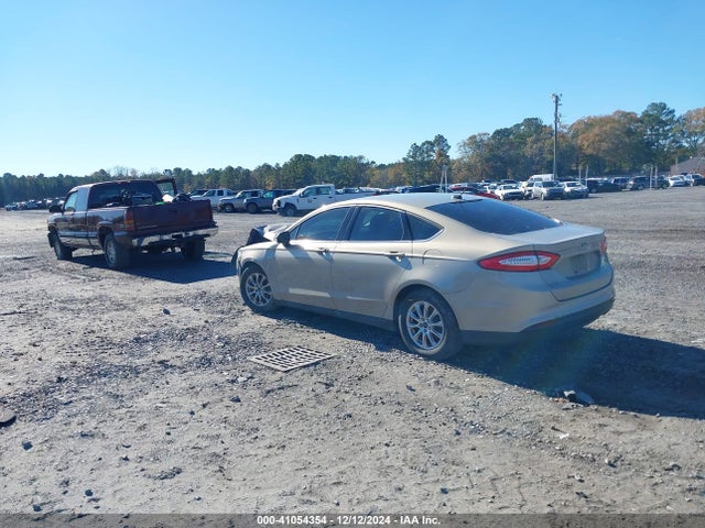 Ford FUSION S 2015 3FA6P0G70FR287816 Image 3