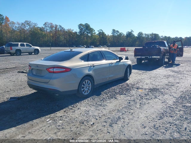 Ford FUSION S 2015 3FA6P0G70FR287816 Image 4