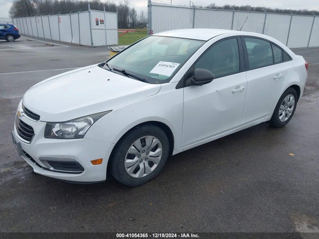 1G1PA5SH7F7124674 Chevrolet Cruze Ls Auto