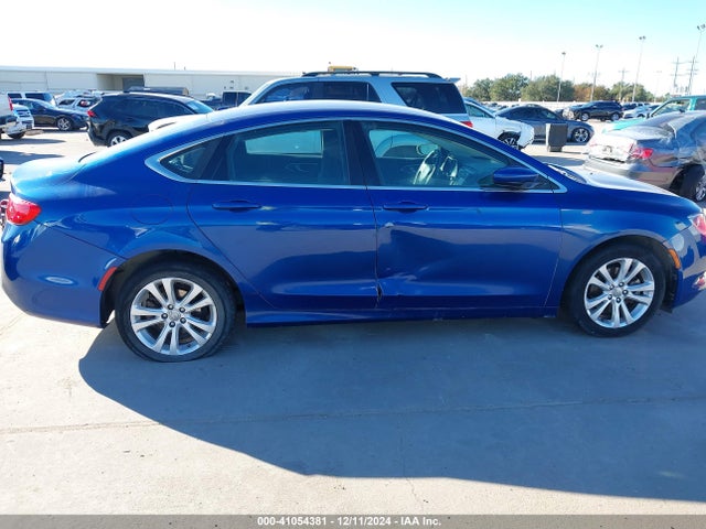 1C3CCCAB8FN646795 Chrysler 200 Limited