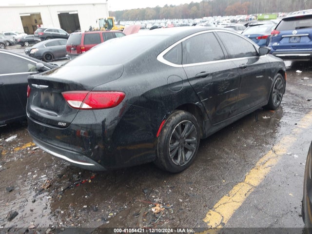 Chrysler 200 Limited 2015 1C3CCCAB5FN683948 Image 4