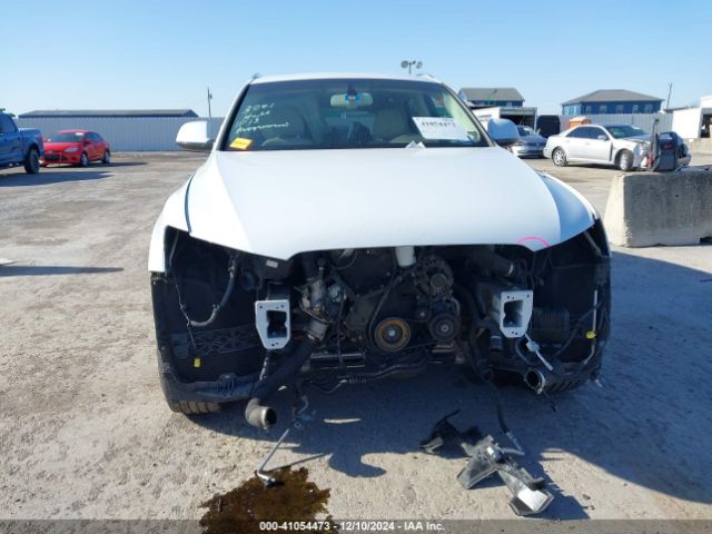 WA1LFAFP0EA054545 Audi Q5 2.0t Premium
