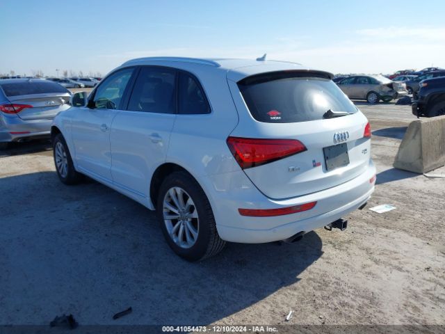 WA1LFAFP0EA054545 Audi Q5 2.0t Premium