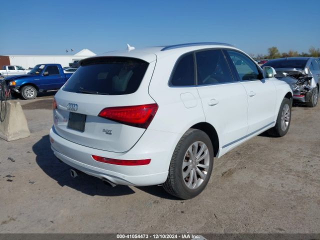WA1LFAFP0EA054545 Audi Q5 2.0t Premium