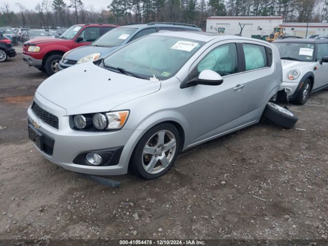 1G1JE6SB9F4153512 Chevrolet Sonic Ltz Auto