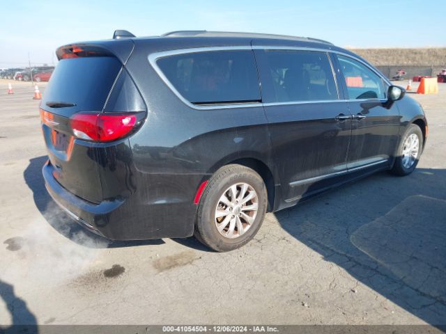 2C4RC1BG9HR544223 Chrysler Pacifica Touring-l