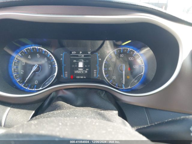 2C4RC1BG9HR544223 Chrysler Pacifica Touring-l