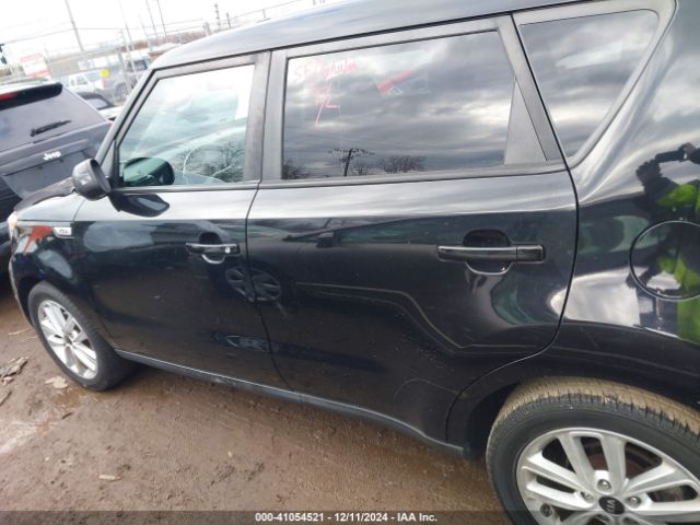 KNDJP3A55H7429844 KIA SOUL +