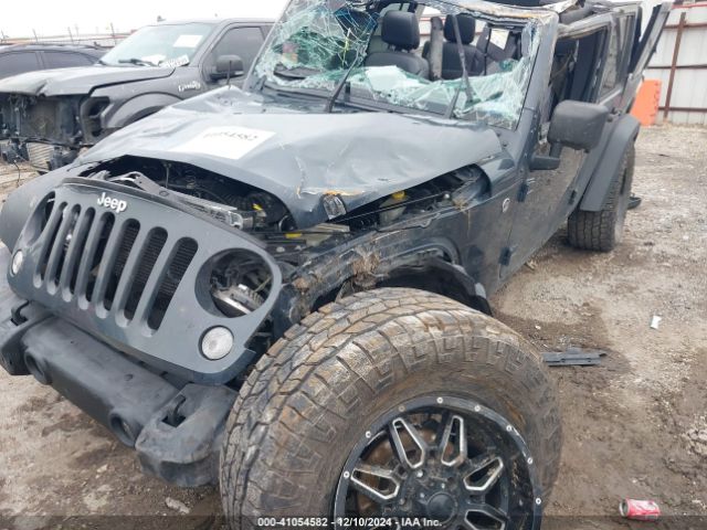 1C4BJWDG2GL286538 Jeep Wrangler Unlimited Sport