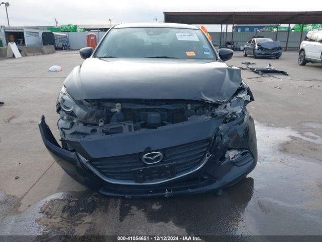 3MZBN1U7XJM228929 Mazda Mazda3 Sport