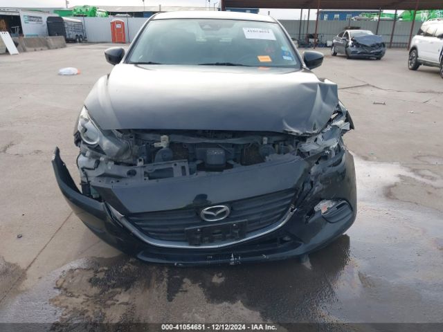 3MZBN1U7XJM228929 Mazda Mazda3 Sport