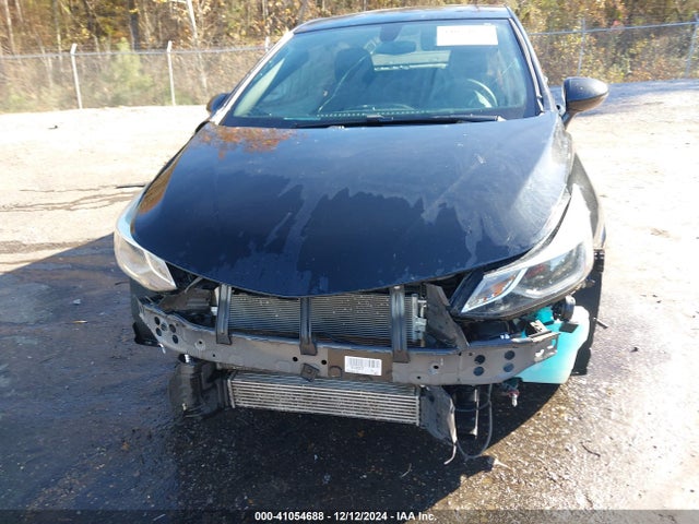 Chevrolet Cruze Lt Auto 2018 1G1BE5SM9J7248031 Image 6