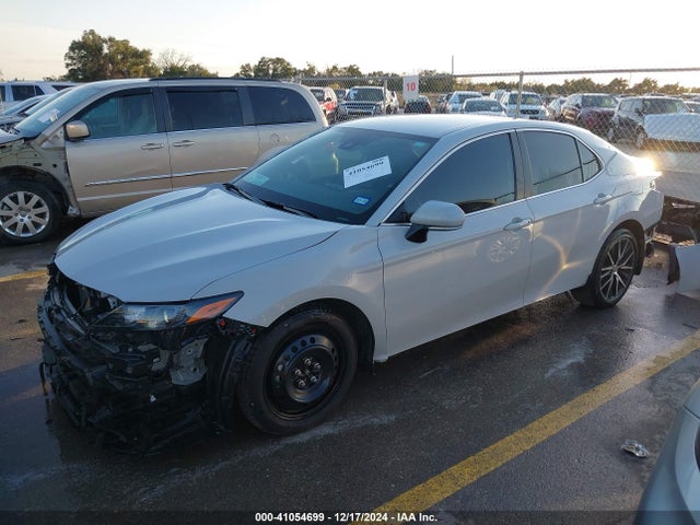 Toyota CAMRY SE 2024 4T1G11AK5RU208748 Image 2