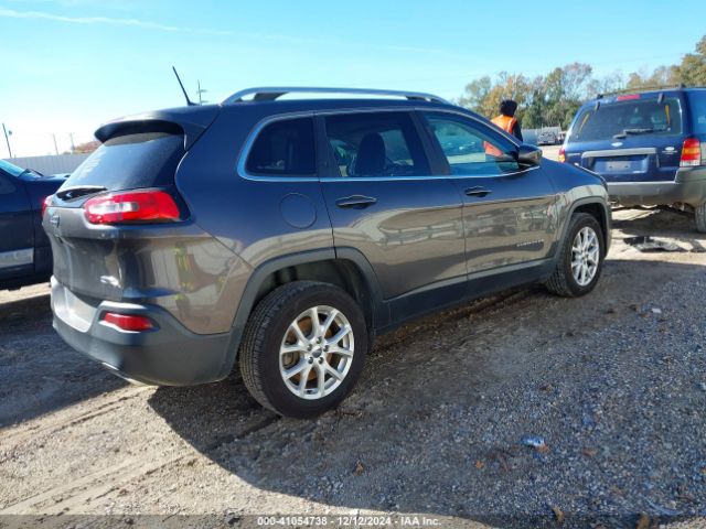 1C4PJLLX0JD573254 Jeep Cherokee Latitude Plus Fwd