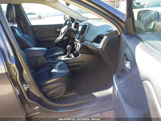 1C4PJLLX0JD573254 Jeep Cherokee Latitude Plus Fwd
