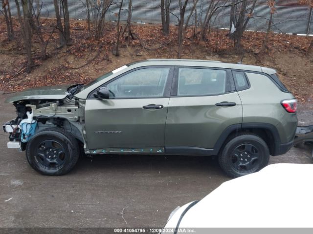 3C4NJCAB7JT107135 Jeep Compass Sport Fwd