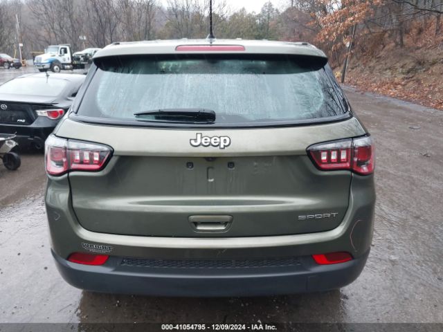 3C4NJCAB7JT107135 Jeep Compass Sport Fwd