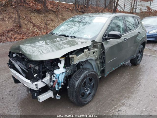 3C4NJCAB7JT107135 Jeep Compass Sport Fwd