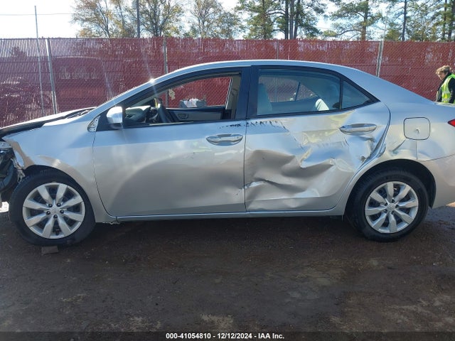 Toyota COROLLA LE 2016 5YFBURHE3GP440313 Image 14