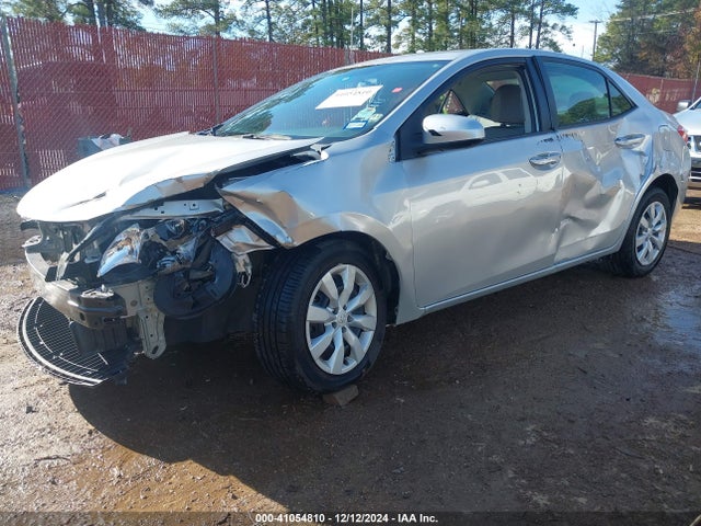 Toyota COROLLA LE 2016 5YFBURHE3GP440313 Image 2