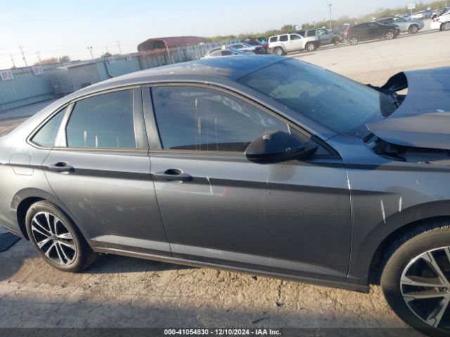 3VWBM7BUXNM034020 Volkswagen Jetta 1.5t Sport
