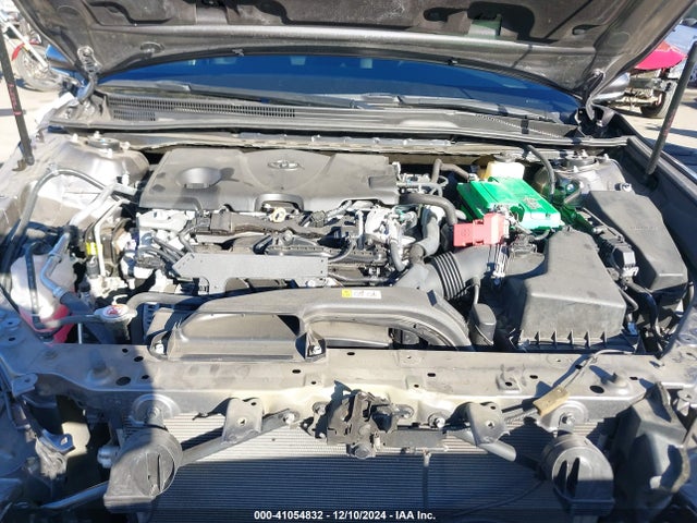 4T1B11HK0JU546451 Toyota CAMRY SE