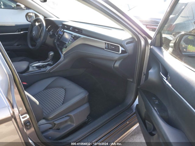 4T1B11HK0JU546451 Toyota CAMRY SE