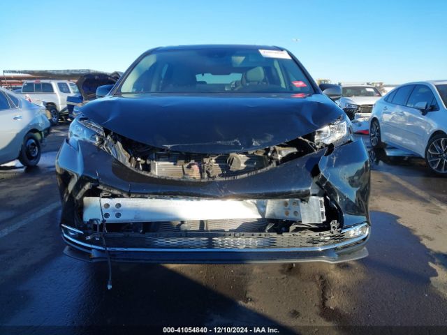 5TDYRKEC7NS128893 Toyota SIENNA XLE