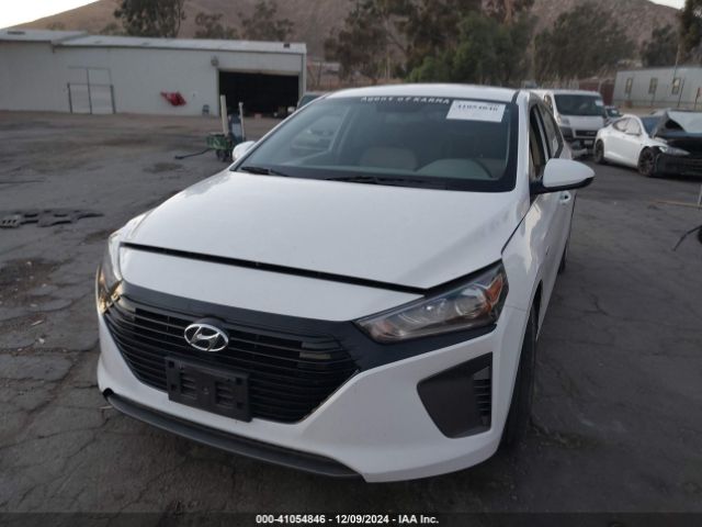 KMHC65LC1JU097701 Hyundai Ioniq Hybrid Blue