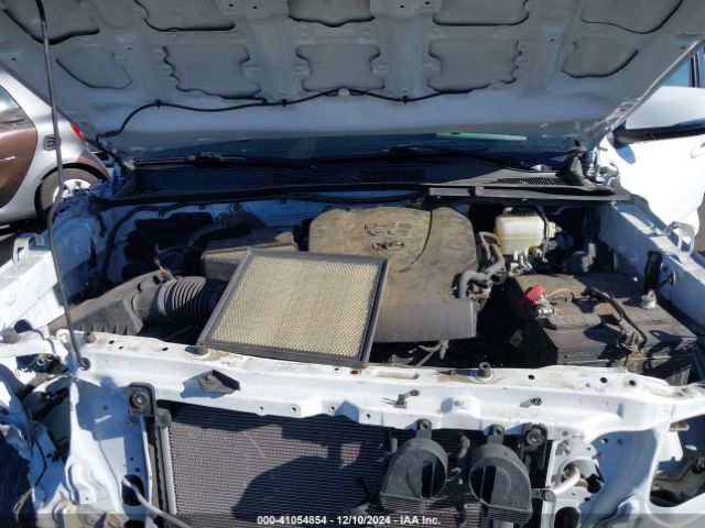 3TMCZ5AN6NM473786 Toyota Tacoma Trd Off Road