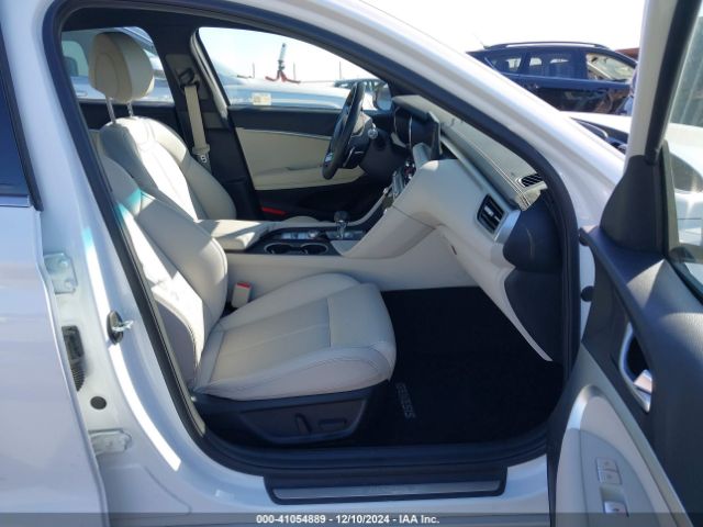 KMTG34SC3RU142726 Genesis G70 2.5t Rwd