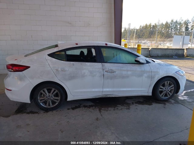 Hyundai ELANTRA SEL 2018 5NPD84LF0JH328072 Image 12