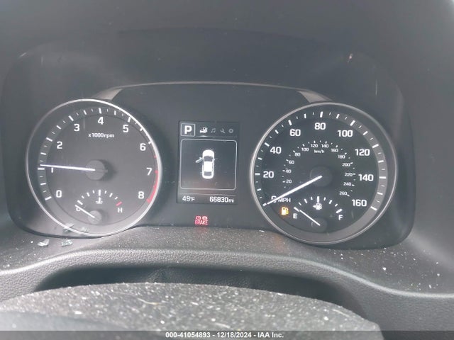 Hyundai ELANTRA SEL 2018 5NPD84LF0JH328072 Image 7