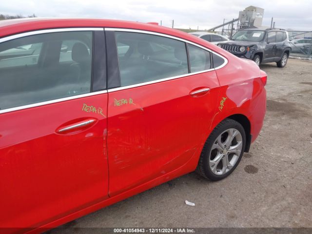1G1BF5SM2J7194942 Chevrolet Cruze Premier Auto