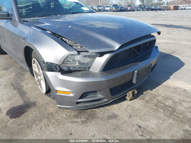 Ford Mustang V6 2014 1ZVBP8AM4E5257190 Image 16