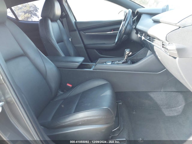 JM1BPBJM9K1124296 Mazda MAZDA3