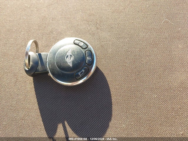 2012 MINI COOPER S WMWZP3C54CT250885 Photo 10