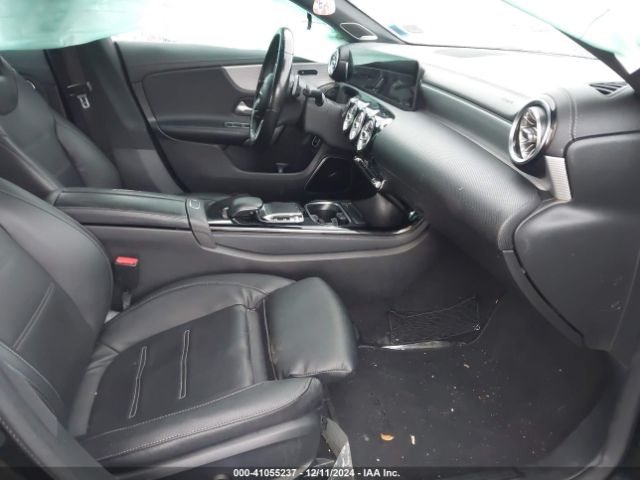 2020 MERCEDES-BENZ CLA 250 W1K5J4HBXLN105111 Photo 4