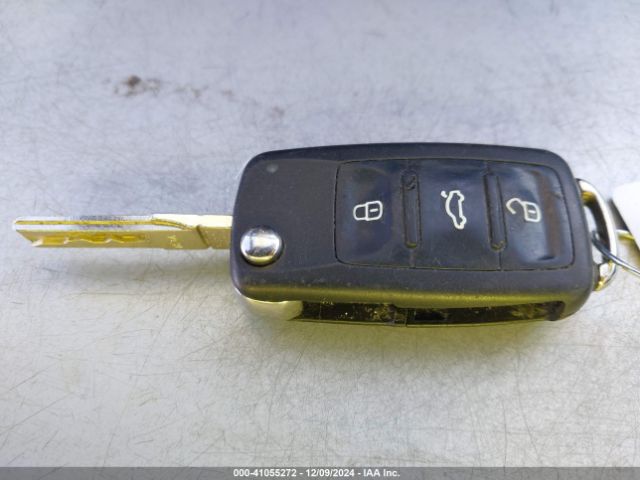 3VWD17AJ2GM397133 Volkswagen Jetta 1.8t Sport