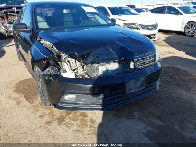 3VWD17AJ2GM397133 Volkswagen Jetta 1.8t Sport