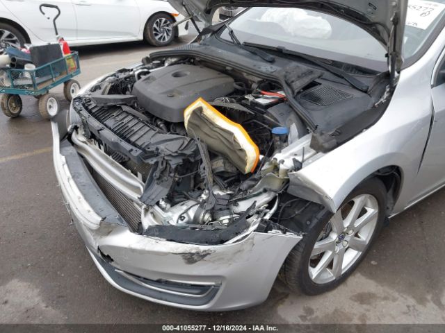 YV140MEK1G1290010 Volvo V60 T5 Drive-e Premier