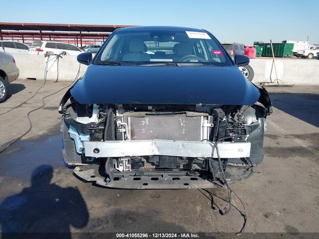 KMHC75LC1MU256055 Hyundai Ioniq Hybrid Se