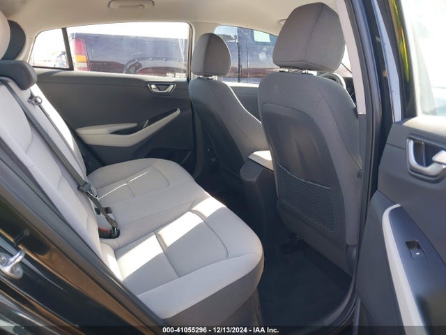 KMHC75LC1MU256055 Hyundai Ioniq Hybrid Se