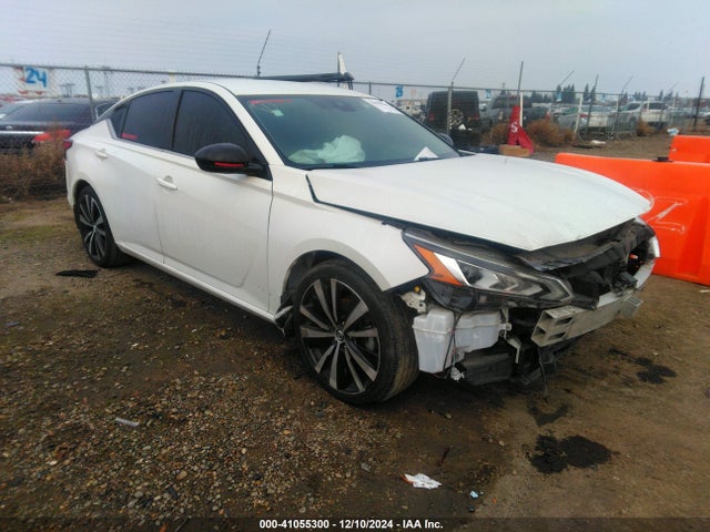 1N4BL4CV6LC250284 Nissan 2020