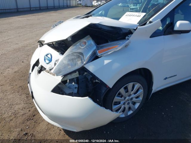 1N4AZ0CP0FC303084 Nissan LEAF S