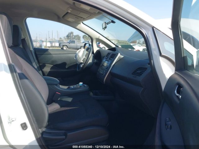 1N4AZ0CP0FC303084 Nissan LEAF S