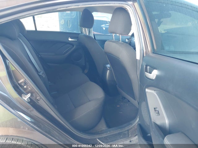KIA FORTE LX 2017 3KPFK4A79HE156497 Image 8